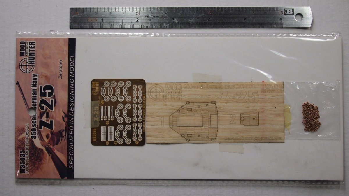 Wood Hunter W35035 Pont en bois Zerstörer allemand Z-25 pour Trumpeter 05321 1/350 – image 2