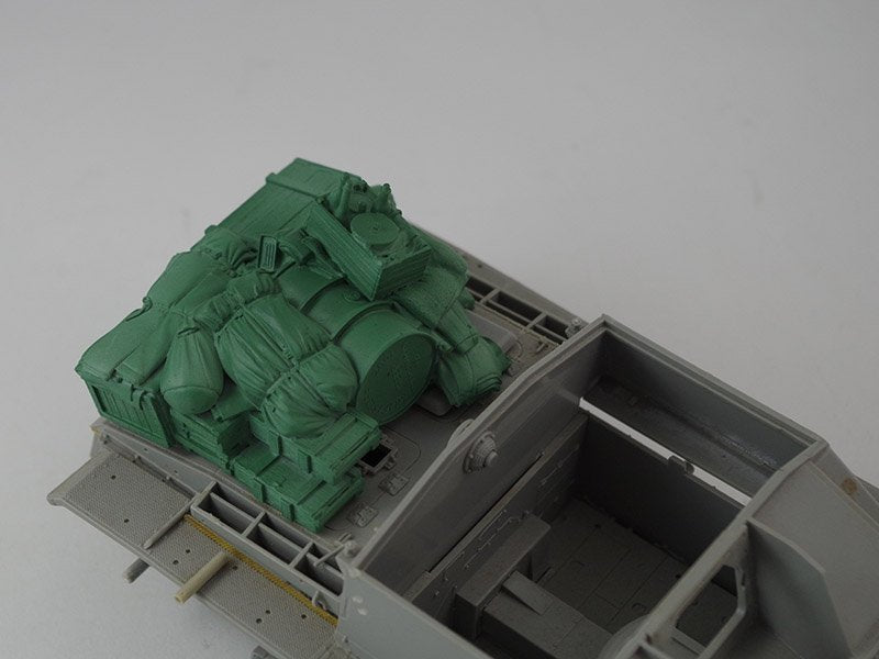 Eureka XXL E-037 Sturmgeschütz III Ausf.G Stowage Set 1/35 – imagen 9