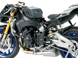 Tamiya 14133 Yamaha YZF-R1M 1/12 – image 4