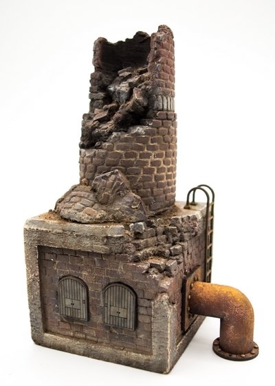 RT-Diorama 35300 Cheminée d&amp;#39;usine en ruine 1/35 – image 5