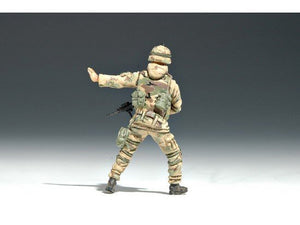 Trumpeter 00410 US101st Airborne Division Crew 1/35 – imagen 6