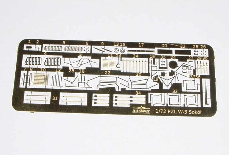 Réponse AA72001 PZL W-3A Sokół Force aérienne tchèque 1/72  – image 7