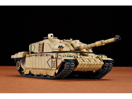 Trumpeter 00323 British Challenger 2 MBT (OP. Telic) Iraq 2003 1/35 – imagen 3