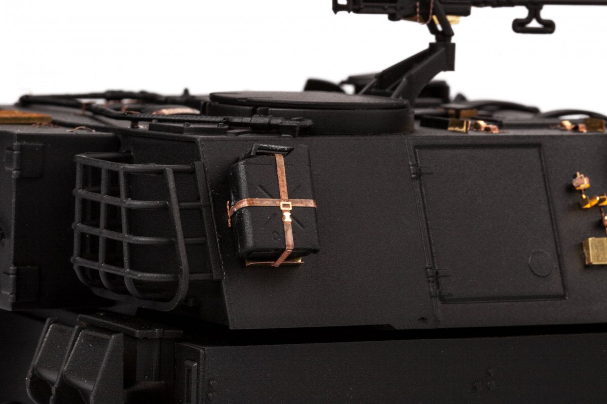 Eduard 36484 M109 A2/ A3/ G ITALERI 1/35 – image 10
