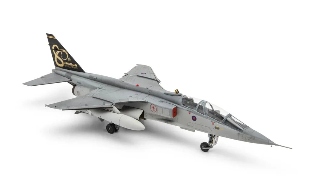Airfix 11011 SEPECAT Jaguar T.2 &amp;amp; T.4 - 1/48 – immagine 5