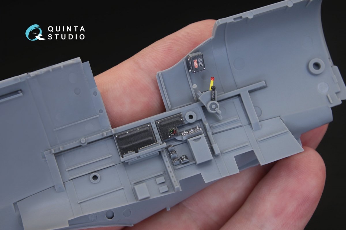 Quinta Studio QD32020 Spitfire Mk.XVI 3D-Printed &amp;amp; coloured Interior on decal paper (for Tamiya kit) 1/32 – imagen 6