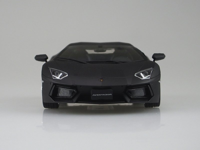 Aoshima 02738 Lamborghini Aventador LP700-4 Matte Black 1/24 – imagen 7