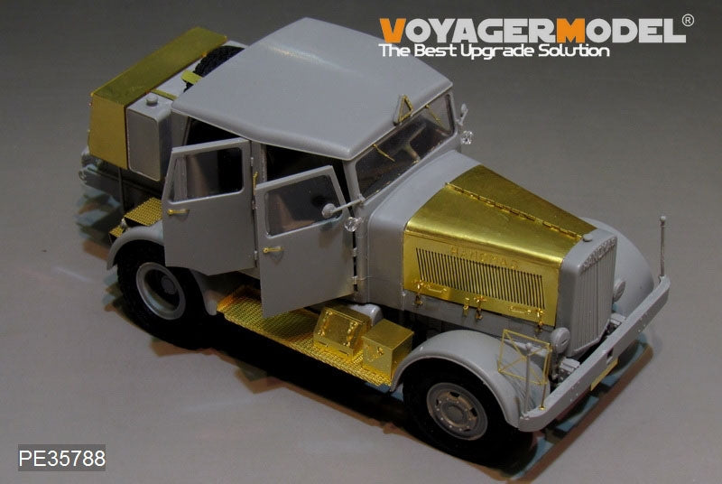 Maquette Voyager PE35788 Voiture militaire Hanomag SS100 de la Seconde Guerre mondiale pour TAKOM 2068 et 2110, échelle 1/35 – image 7