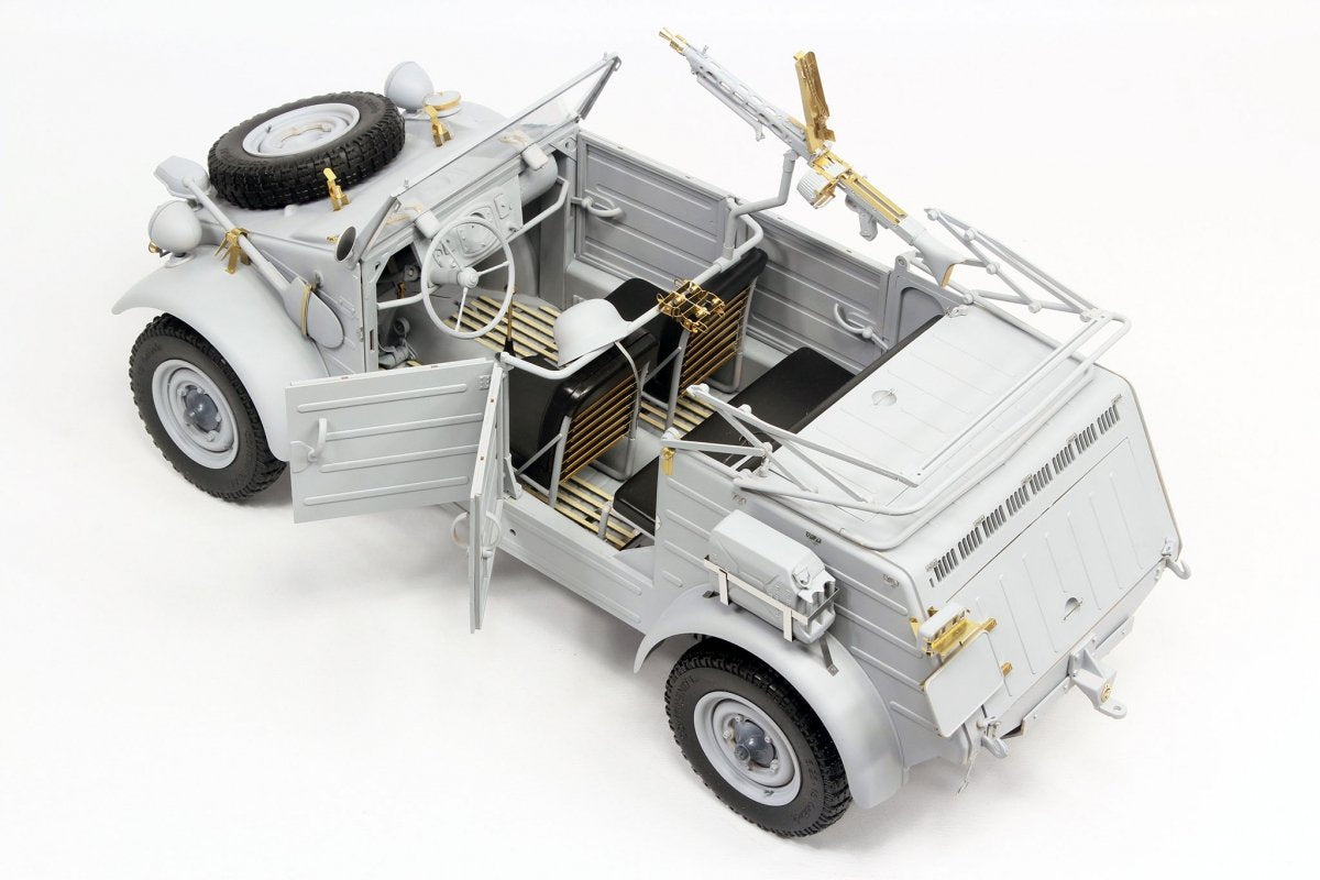 Revell 03500 Kübelwagen Typ 82 Platinum Edition 1/9 – immagine 3
