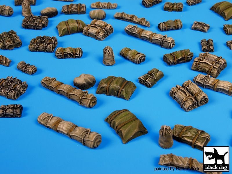 Black Dog T72056 Tentage plus bedrols 2 accessories set 1/72 – immagine 4