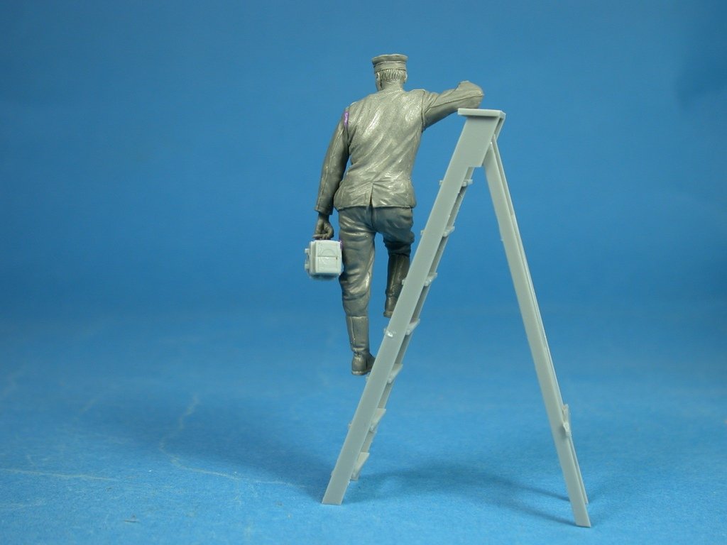 Copper State Models F32-012 German ground crewman N.1 1/32 – immagine 5