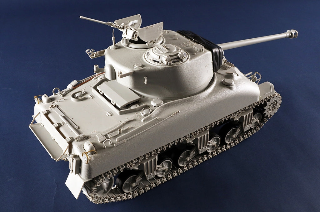 I Love Kit 61616 M4A1(76)W Medium Tank 1/16 – imagen 13