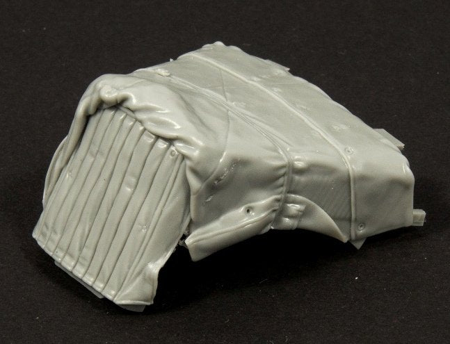Panzer Art RE35-331 Opel Blitz engine deck with canvas cover (Tamiya Kit) 1/35 – Bild 2