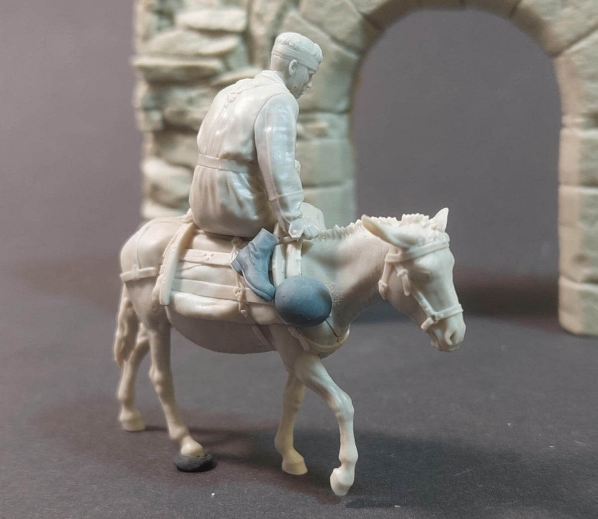 Panzer Art FI35-241 Fallschirmjäger blessé sur un âne 1/35 – image 4