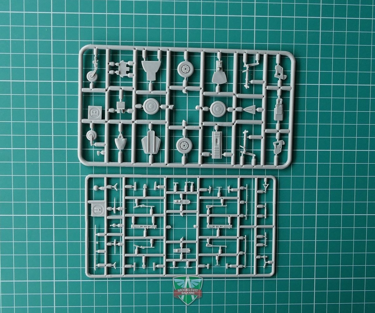 Modelsvit 72009 S-22I(Su-7IG) variable wing geometry 1/72 – imagen 4