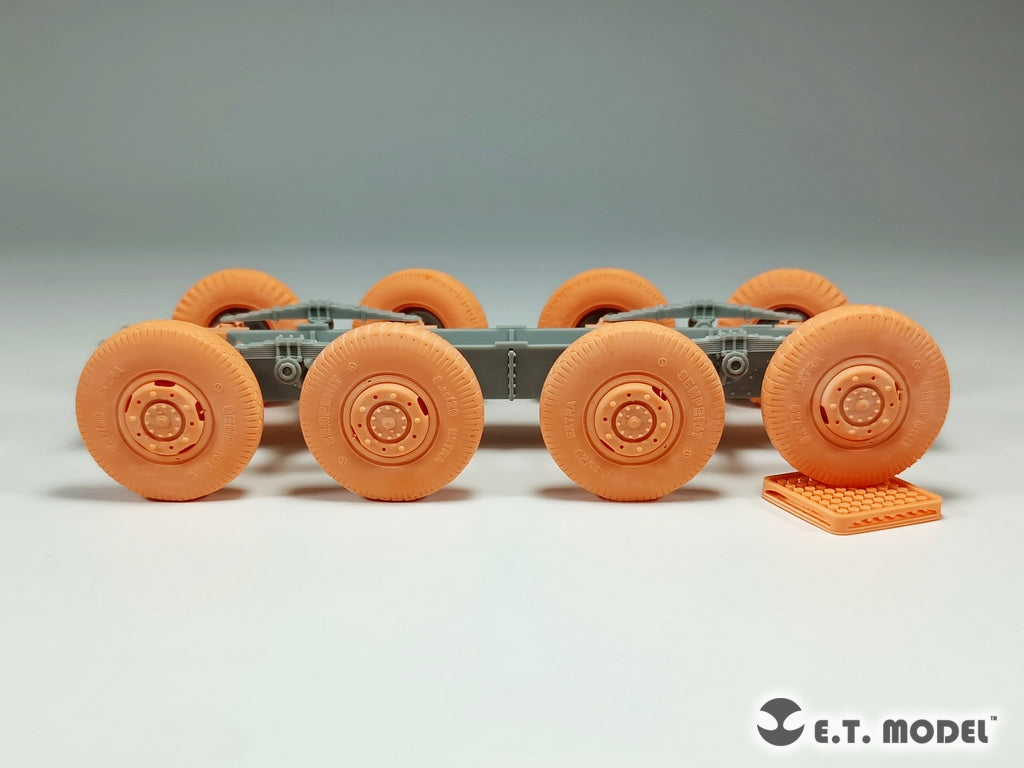 E.T. Model P35-108 WWII German Sd.Kfz.234 Large Diameter Weighted Wheels Type.8 1/35 – Bild 7