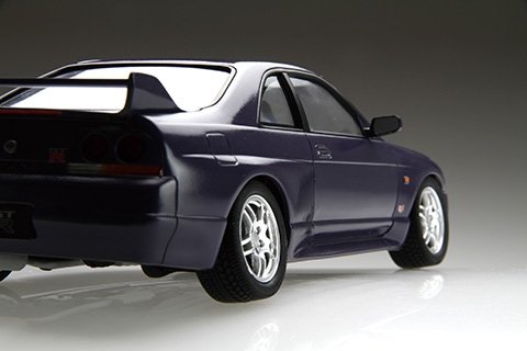 Fujimi 046273 Nissan Skyline R33 V-Spec 1/24 – imagen 3