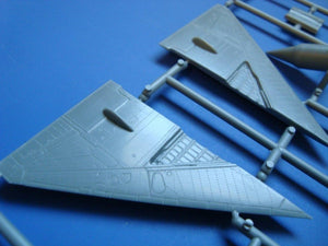 Kozavody Prostejov KPM0102 MiG-21 BIS Fishbed Part II. 1/72 – imagen 3