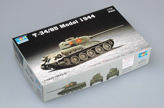 Trumpeter 07207 T-34/85 soviétique MOD.1944 (1/72) – image 2