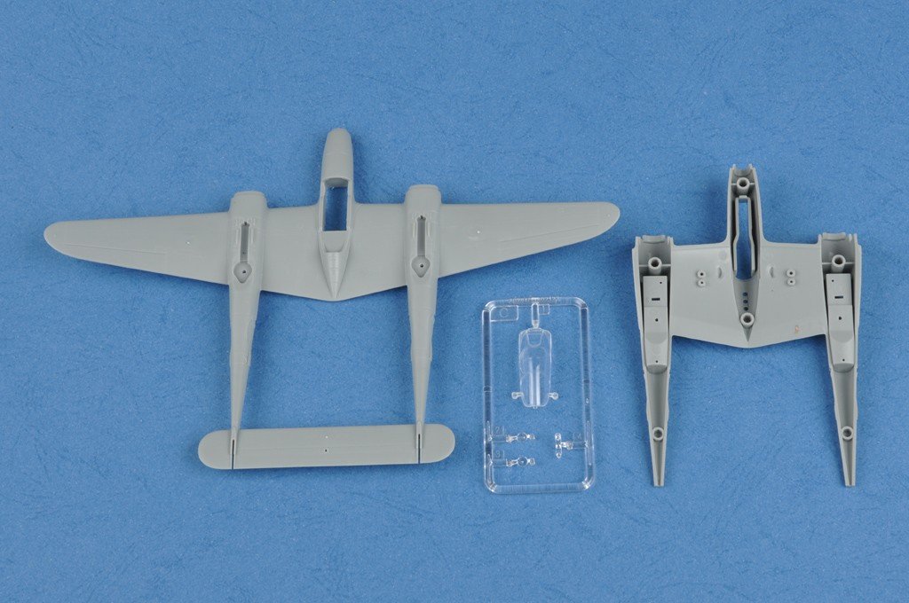 Hobby Boss 80284 P-38L-5-L0 Lightning 1/72 – immagine 5
