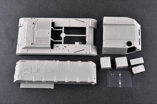Trumpeter 01024 Ex-Soviet 2P19 Launcher w/R-17 Missile SS-1C SCUD B of 8K14 Missile System – imagen 7