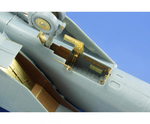 Eduard 48797 MiG-25PD/ PDS Foxbat extérieur KITTY HAWK 1/48 – image 16