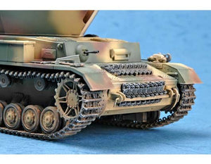 Trumpeter 01520 German 3.7cm Flak 43 Flakpanzer IV 1/35 – Bild 2