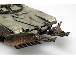 Trumpeter 01535 M1A1/A2 Abrams 5in 1 1/35 – image 2