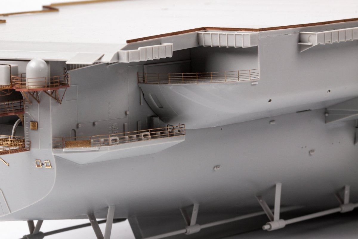 Eduard 53283 USS Constellation CV-64 partie 3 - rambardes et filets de sécurité TRUMPETER 1/350 – image 8