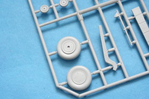 Specjal Hobby 32004 239 Buffalo Taivaan Helmi sur la Finlande (1/32) – image 9