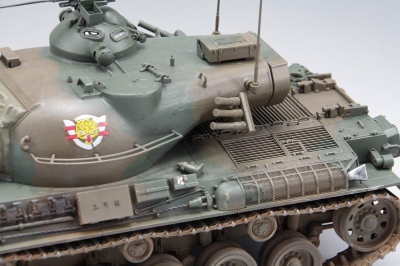 Fine Molds FM46 JGSDF MBT Type 61 Upgraded 1/35 – imagen 3