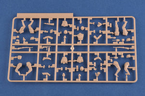 Hobby Boss 84417 Kursk &amp;quot;Bailout from the pocket&amp;quot; 1/35 – imagen 3