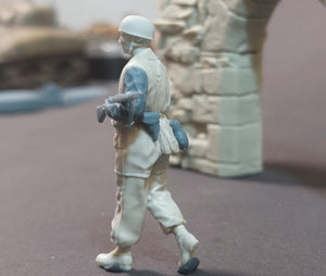 Panzer Art FI35-242 German fallschirmjager on the march 1/35 – zdjęcie 2