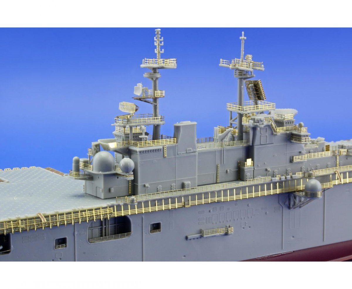 Eduard 17033 USS Wasp LHD-1 HOBBY BOSS 1/700 – imagen 4