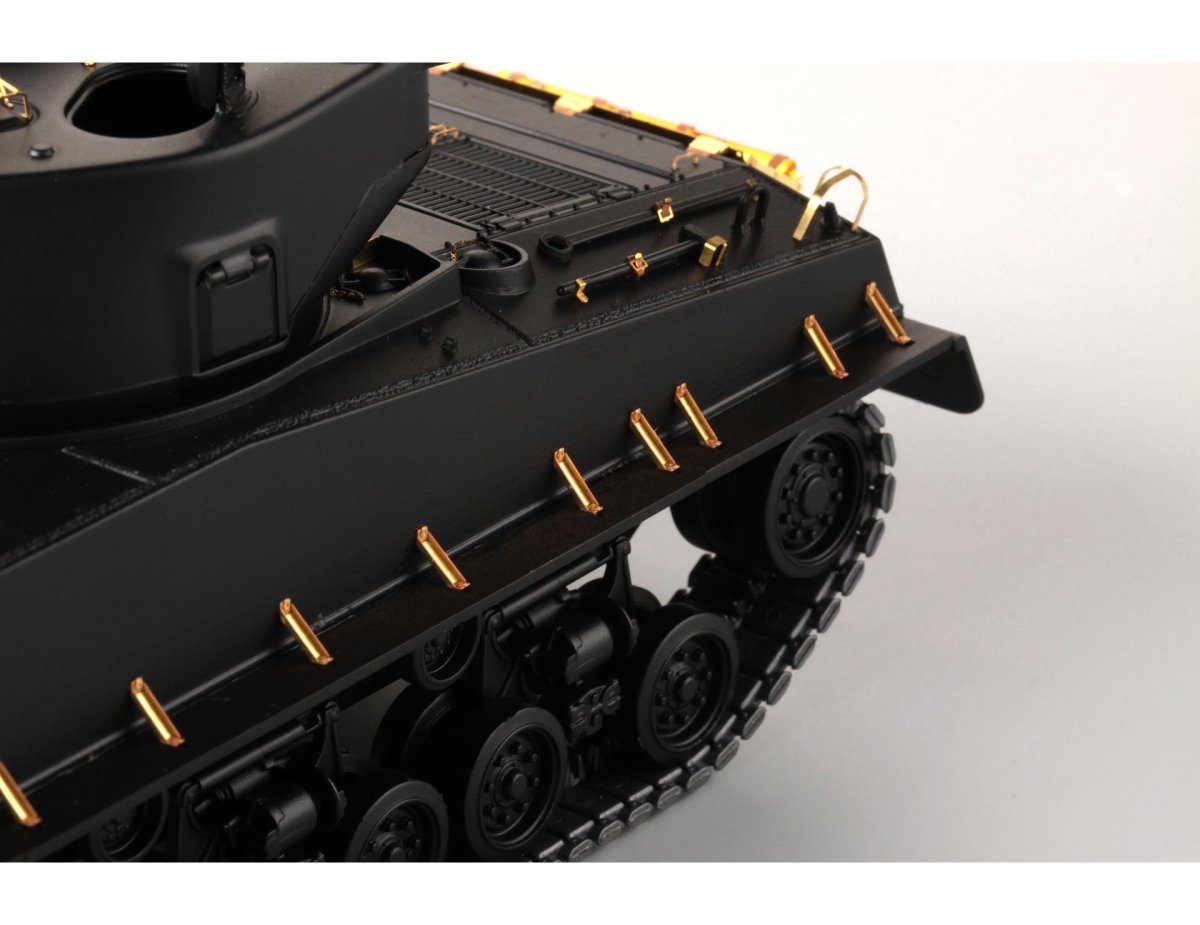 Eduard 36350 M4A3E8 ITALERI 1/35 – immagine 3