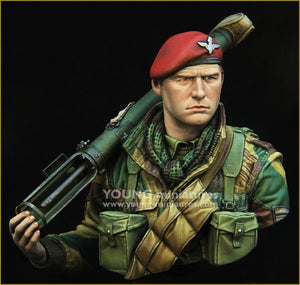 Young Miniatures YM1871 British Airborne WWII with PIAT 1/10 – Bild 5