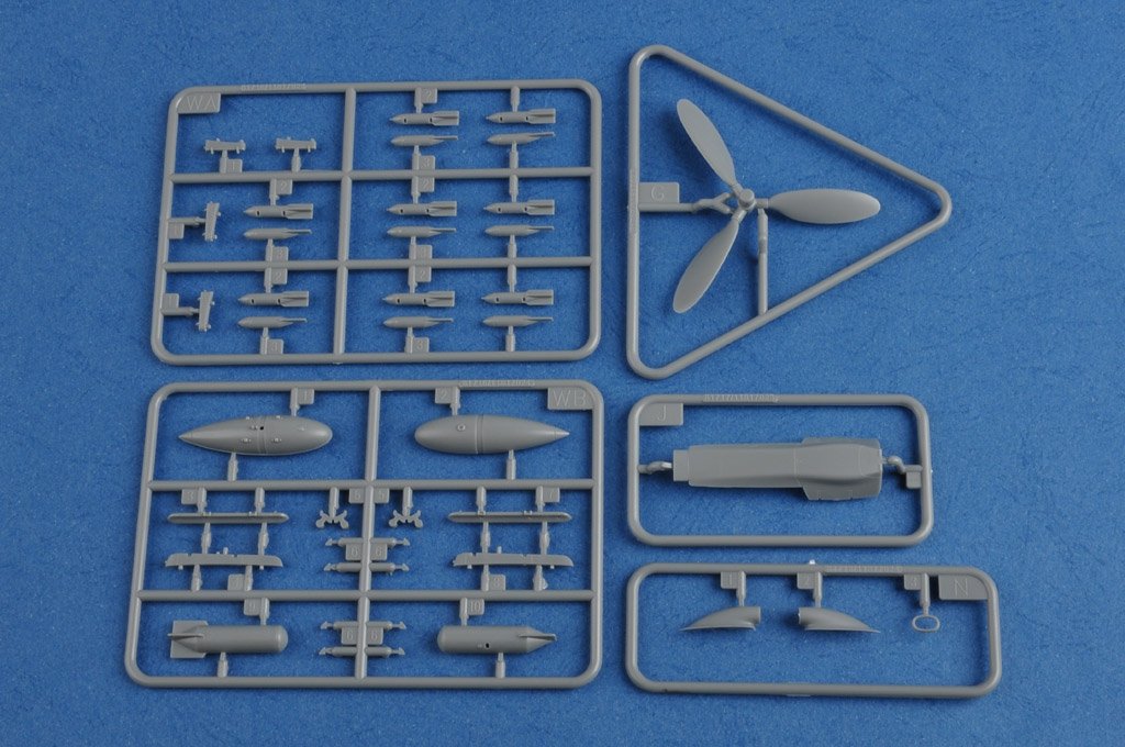 Hobby Boss 81719 Focke Wulf FW190D 12 1/48 – image 5