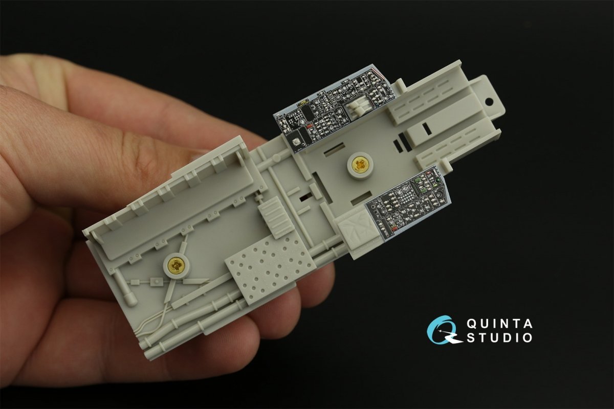 Quinta Studio QDS-32157 F-15C Late/F-15J late 3D-Printed &amp;amp; coloured Interior on decal paper (Tamiya) (small version) 1/32 – immagine 6