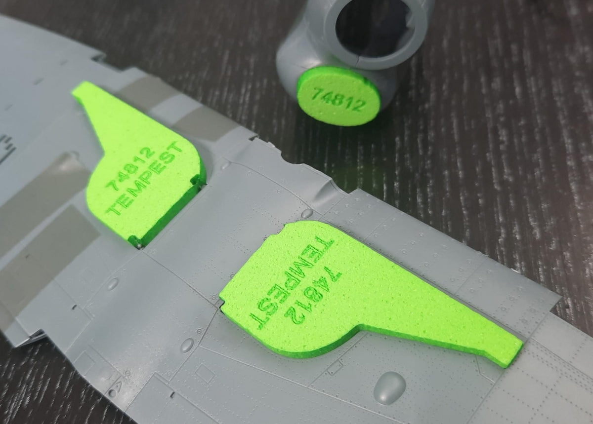 Omask 74812 Tempest Mk.V wheel bay plugs (for Eduard) 1/48 – imagen 2