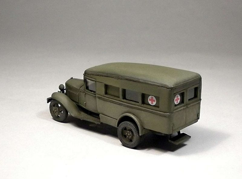 PST 72081 GAZ-55 Ambulance (m.1943) 1/72 – imagen 7