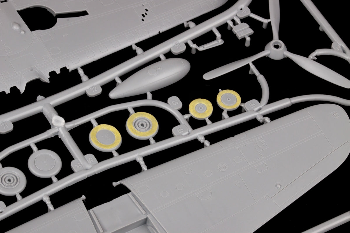 Eduard EX1068 P-39Q TFace ARMA HOBBY 1/48 – image 2