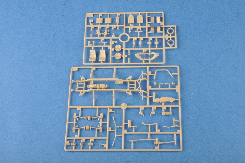 Hobby Boss 82469 Meng Shi 1.5 ton Military Light Utility Vehicle 1/35 – immagine 5