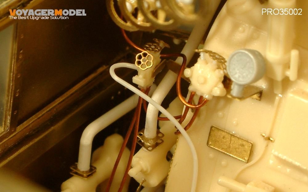 Voyager Model PRO35002 Baureihe 52 mit Steifrahmentender 1/35 – zdjęcie 8