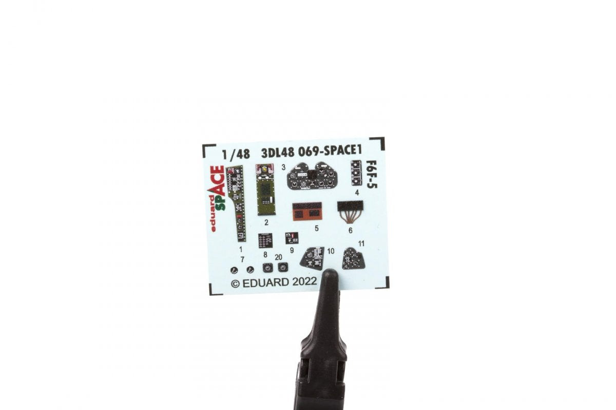 Eduard 3DL48069 F6F-5 SPACE EDUARD 1/48 – immagine 2