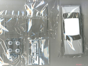 Aoshima 05915 Nissan P430 Cedric / Gloria 4HT 280E Brougham 82 1/24 – zdjęcie 5