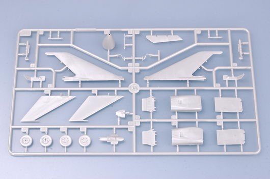 Trumpeter 01610 Shenyang F-8 Finback-B 1/72 – zdjęcie 7