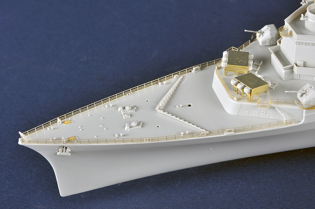 Trumpeter 05635 French Navy Helicopter Cruiser Jeanne dArc 2008 1/350 – immagine 10