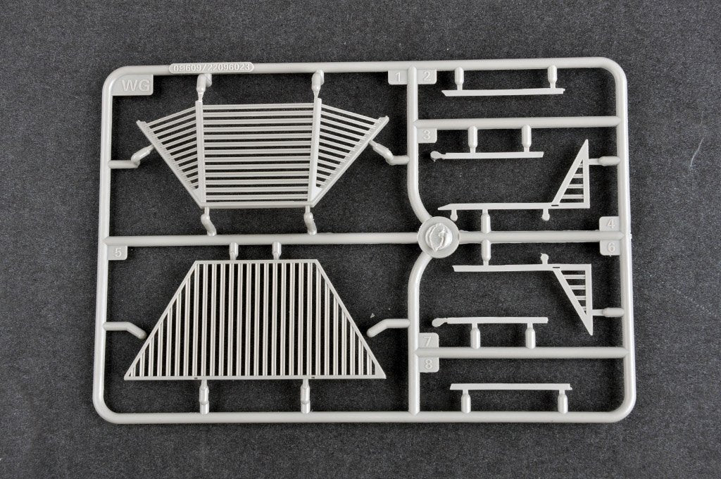 Trumpeter 09610 Russian T-72B3 with 4S24 Soft Case ERA &amp;amp; Grating Armour 1/35 – immagine 19