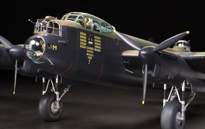 Tamiya 61112 British Lancaster B Mk I/III Model Kit 1/48 – zdjęcie 4