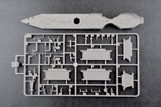 Trumpeter 05330 HMS Dreadnought 1918 1/350 – image 6
